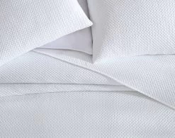 Aspen 3 Piece Queen Quilt Set White 15 Aspen 3 Piece Queen Quilt Set White -Fashion Bedding Store 055dde21a6af4ac0aae23b9b3e7552fb 1