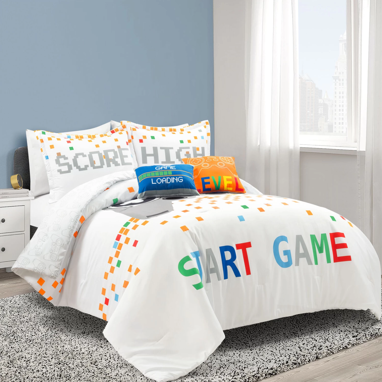 Video Games Reversible Oversized Comforter 5-Pc Set 4 Video Games Reversible Oversized Comforter 5-Pc Set - Image 2
