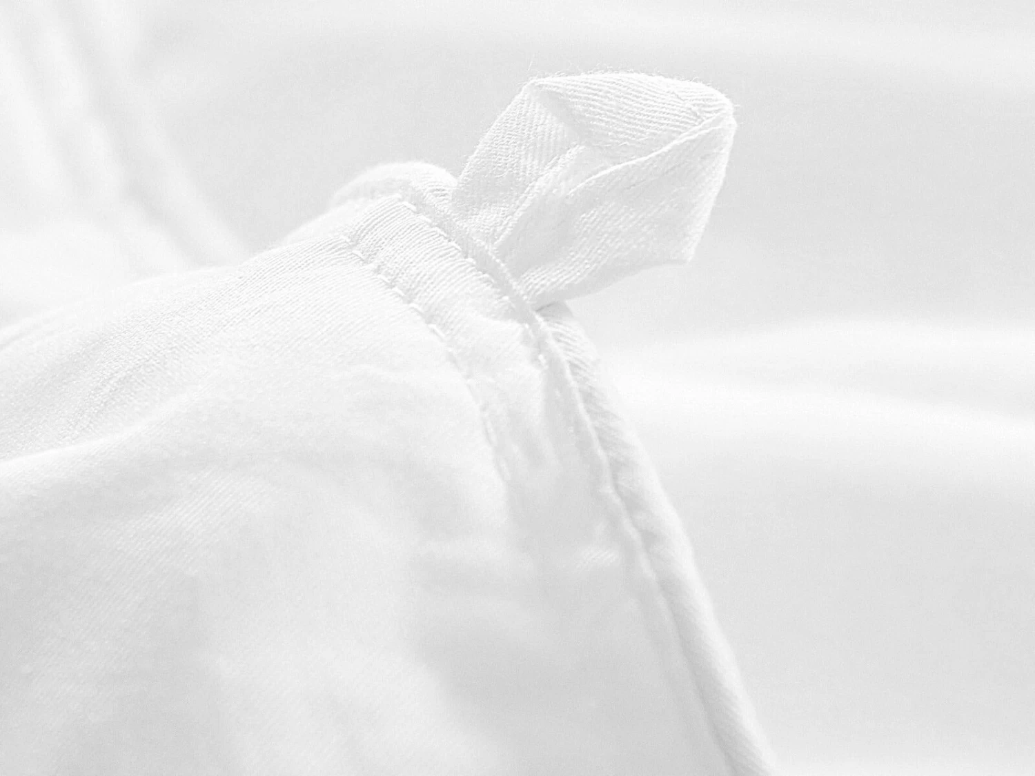 MOMMESILK Washable & Breathable Silk Comforter 8 MOMMESILK Washable & Breathable Silk Comforter - Image 6