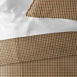 6ix Tailors Fine Linens Harper Cranberry Coverlet Set -Fashion Bedding Store 9b4f6a84bce84e17b447e517dd4985a4