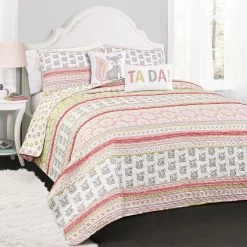 Fox Ruffle Stripe Quilt 5Pc Set