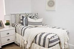 London Throw 17 London Throw -Fashion Bedding Store image aedd9dff 211f 4d72 ba02 e0a7c78d91e9